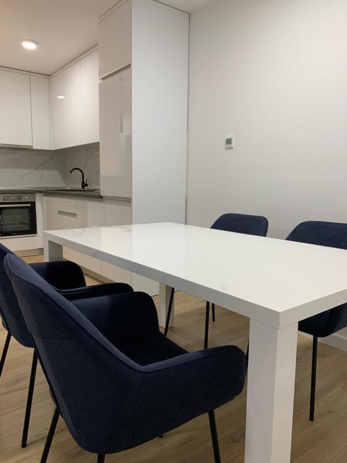 Central Аpartment Foca With Garage Bagian luar foto