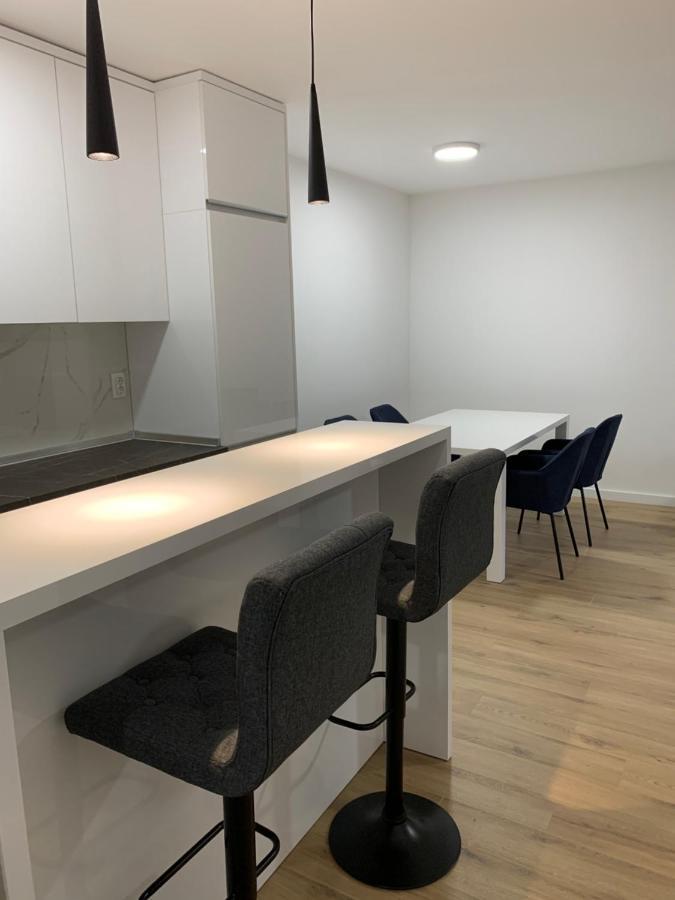Central Аpartment Foca With Garage Bagian luar foto