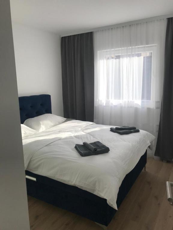 Central Аpartment Foca With Garage Bagian luar foto